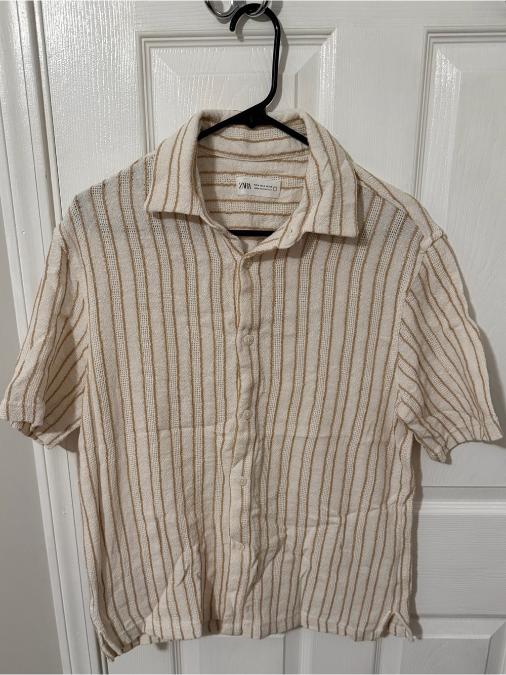 Zara Cream and Tan Vertical Stripe Short Sleeve Button-Up